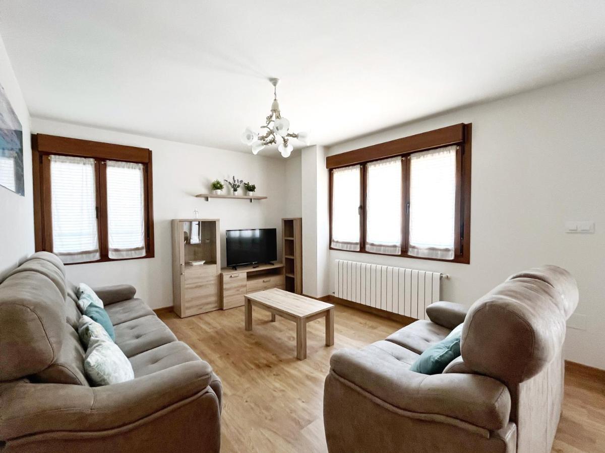 Apartamento Valbuena Potes Bagian luar foto