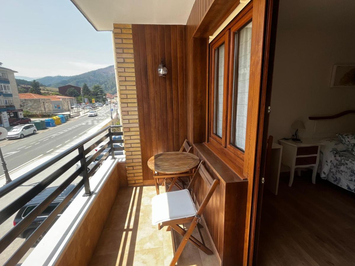 Apartamento Valbuena Potes Bagian luar foto