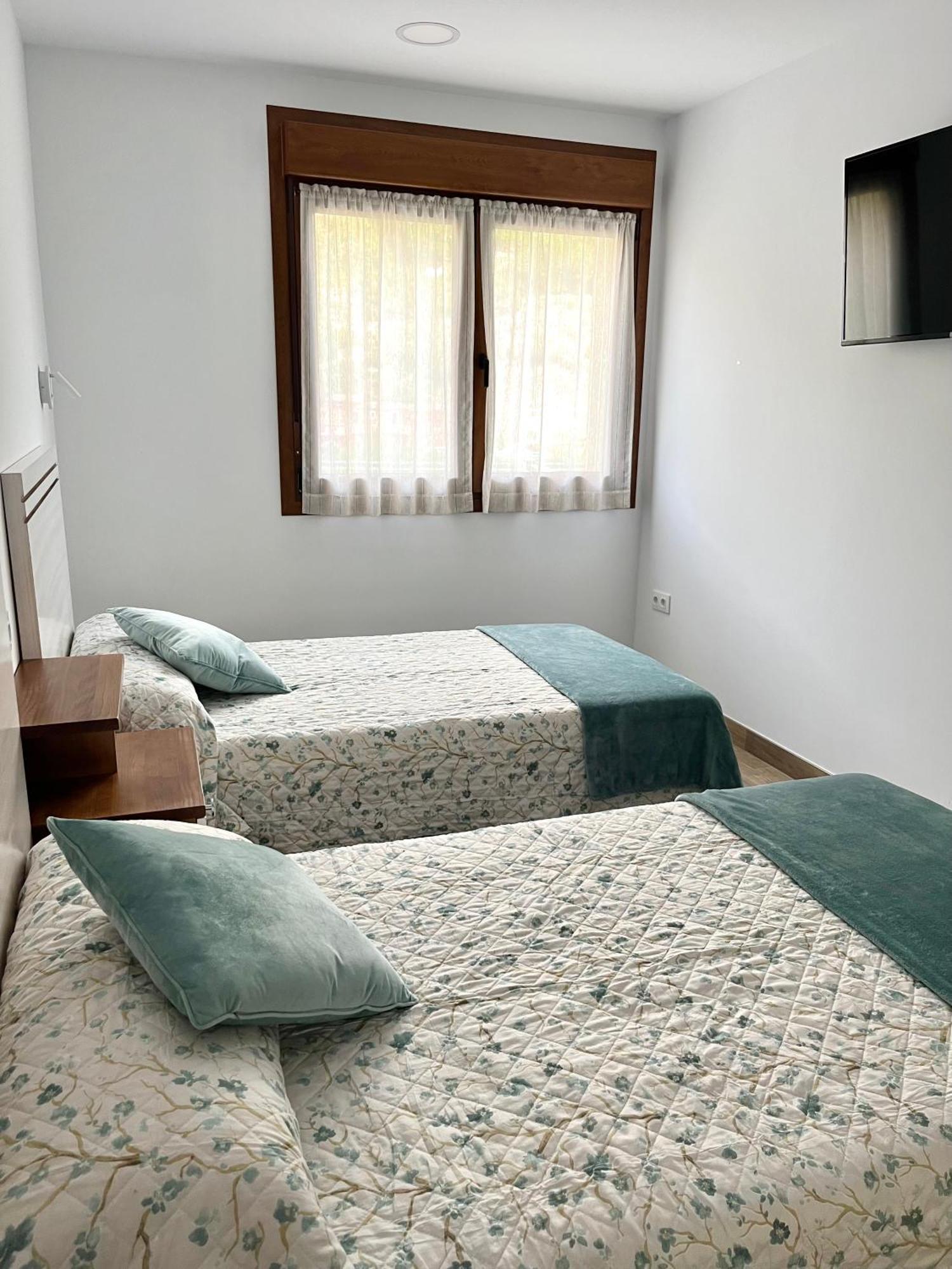 Apartamento Valbuena Potes Bagian luar foto